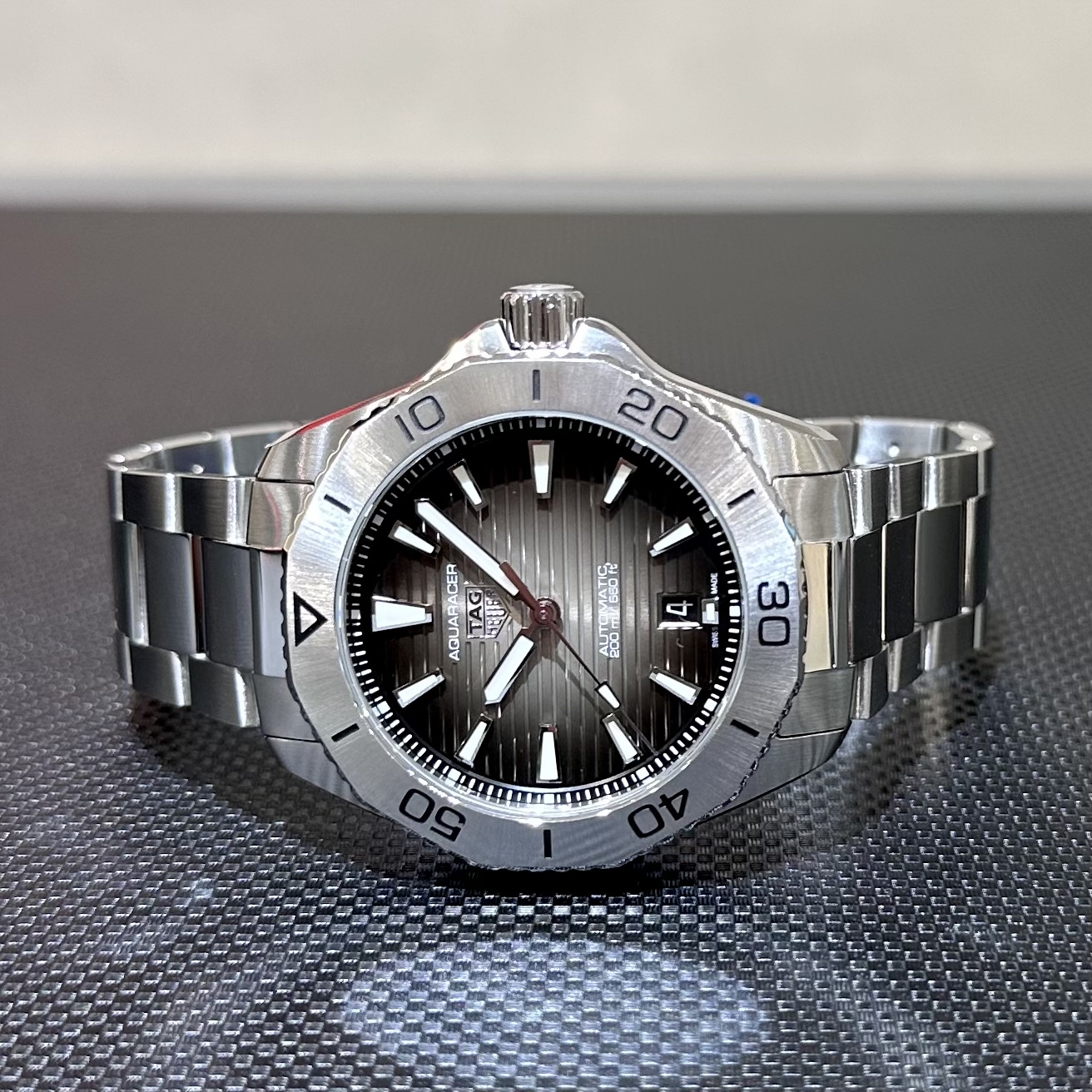 (タグ・ホイヤー)
