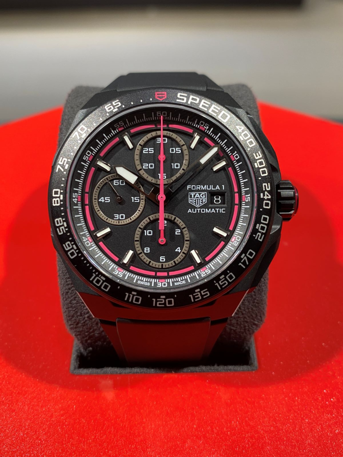 (タグ・ホイヤー)
