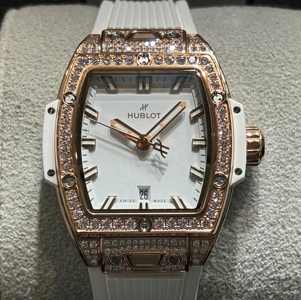 HUBLOT(ウブロ)
