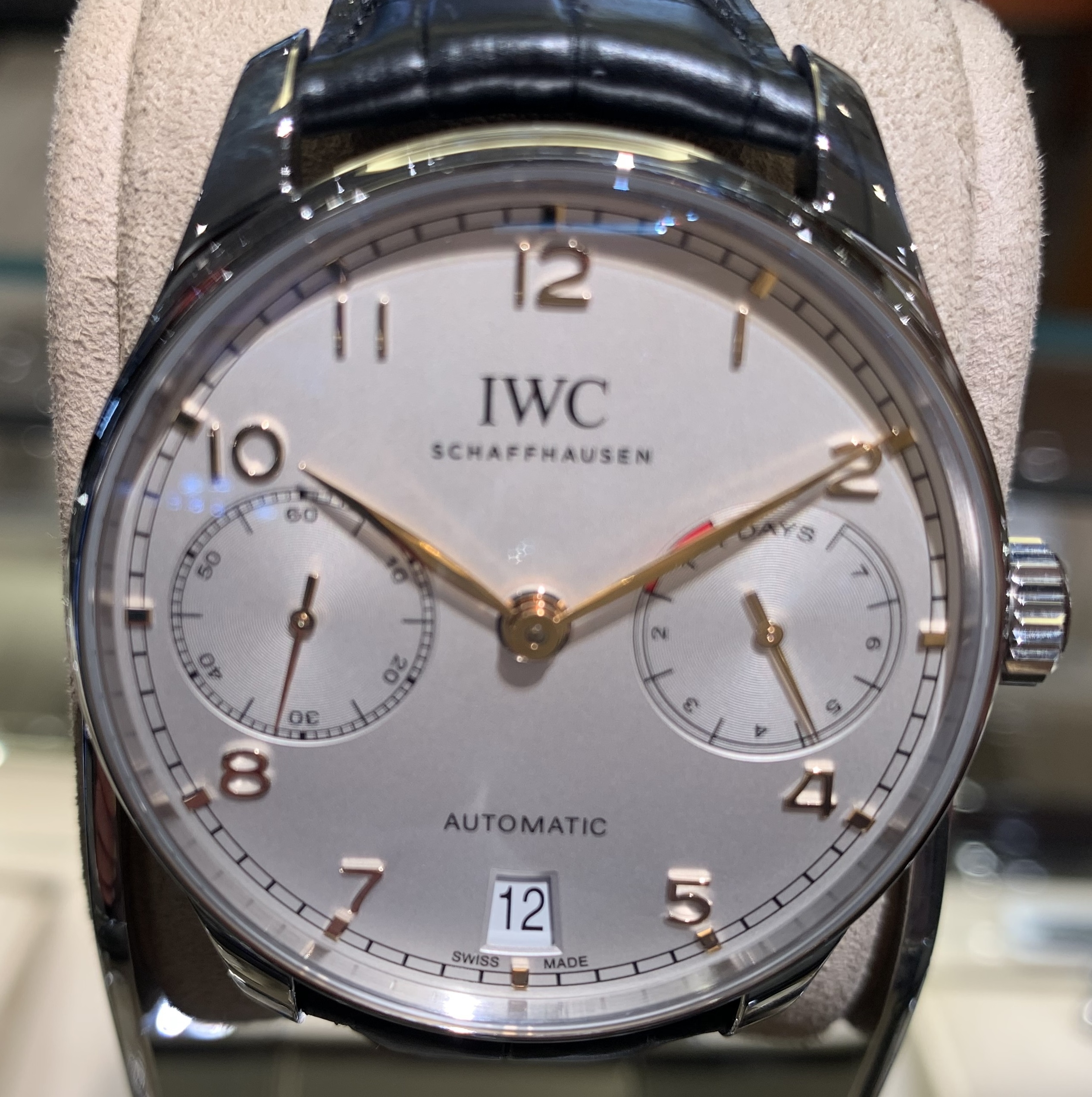 IWC(アイ・ダブリュー・シー)
