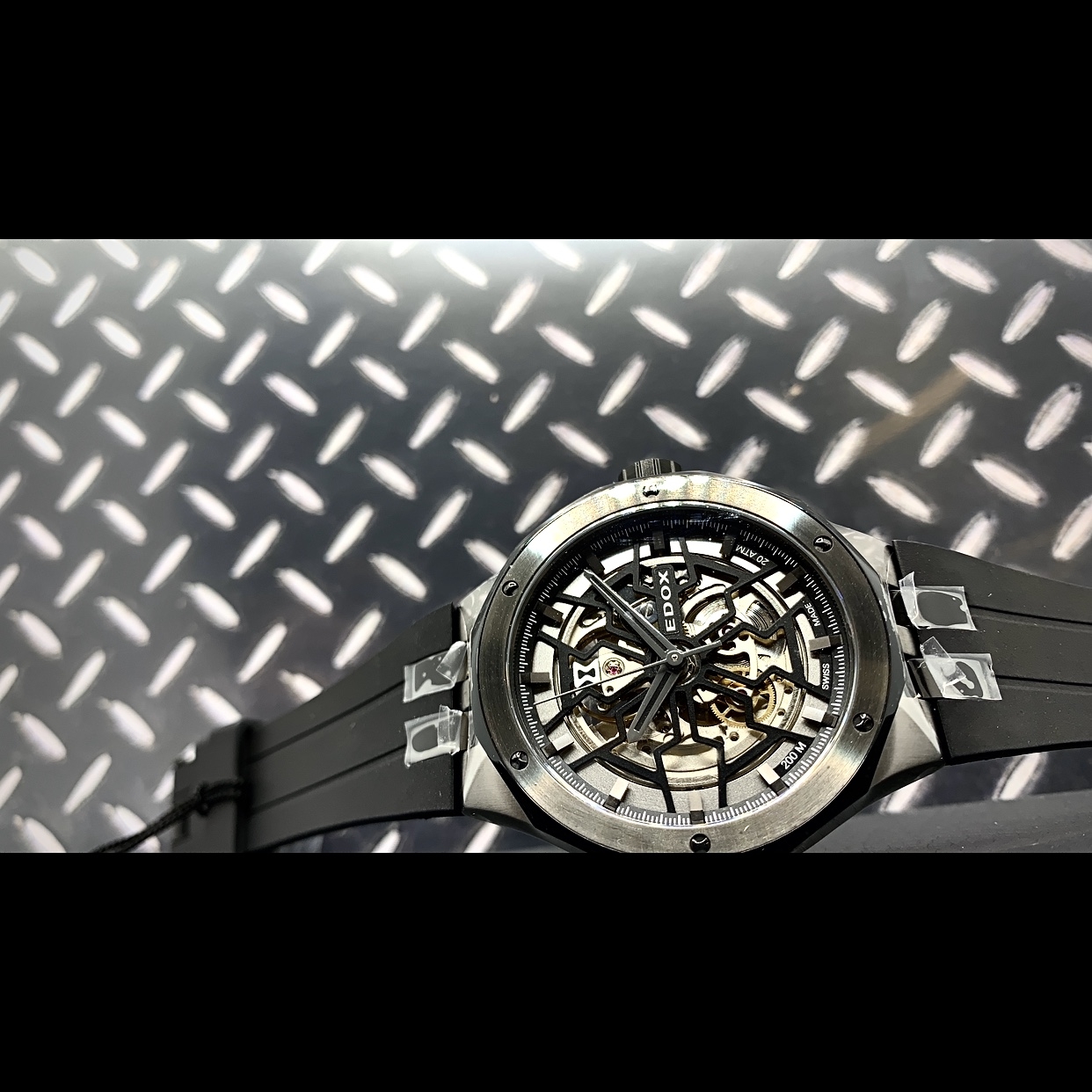 EDOX(エドックス)
