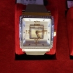 ROGER DUBUIS(ロジェ・デュブイ)
