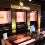 ROGER DUBUIS(ロジェ・デュブイ)
