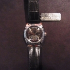 ROGER DUBUIS(ロジェ・デュブイ)
