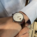 IWC(アイ・ダブリュー・シー シャフハウゼン)
