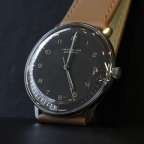 JUNGHANS(ユンハンス)
