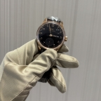 IWC(アイ・ダブリュー・シー)
