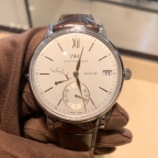 IWC(アイ・ダブリュー・シー シャフハウゼン)
