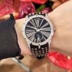 ROGER DUBUIS(ロジェ・デュブイ)
