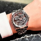 ROGER DUBUIS(ロジェ・デュブイ)
