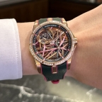 ROGER DUBUIS(ロジェ・デュブイ)
