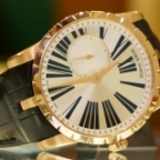 ROGER DUBUIS(ロジェ・デュブイ)
