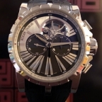 ROGER DUBUIS(ロジェ・デュブイ)

