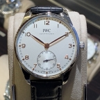 IWC(アイ・ダブリュー・シー シャフハウゼン)
