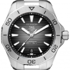 (タグ・ホイヤー)
