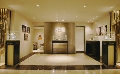 グラスヒュッテ・オリジナル LIMITED SHOP 伊勢丹新宿店。東京の中心で紡ぐザクセン マニュファクトリー・クラフトマンシップ