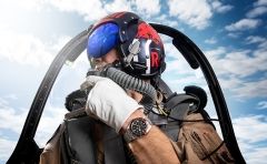 チューダーが、フライング・ブルズとともに大空へ！