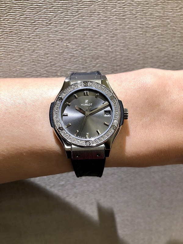 HASSINブログ【HUBLOT】ウブロ／581.NX.7071.LR.1104