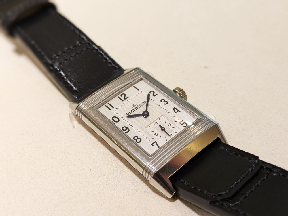  【ジャガールクルト】大注目の最新モデル！?人気となった小さめサイズなレベルソを見逃すな！_レベルソ クラシック スモールセコンド_Q3868520