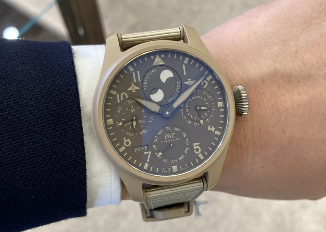 ロバーツ監督も愛用！IWC「TOPGUNモハーヴェ・デザート」の魅力に迫る！