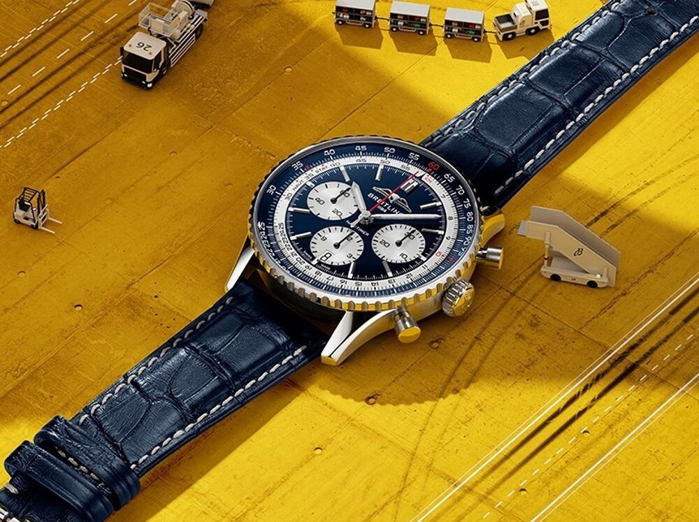  【ブライトリング】【2026年新作】伝説のジェット機「コンコルド」を称える限定ナビタイマーを発表！_ナビタイマー B01 クロノグラフ 43 トリビュート トゥ コンコルド_AB01389C1C1P1