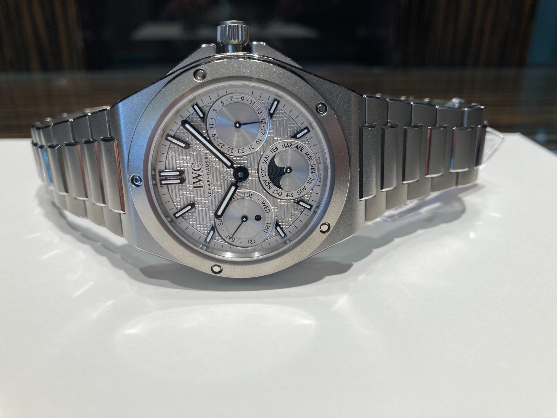  【IWC】2026年新作入荷速報！大注目のインヂュニア パーペチュアルカレンダーが店頭に！_IW344904