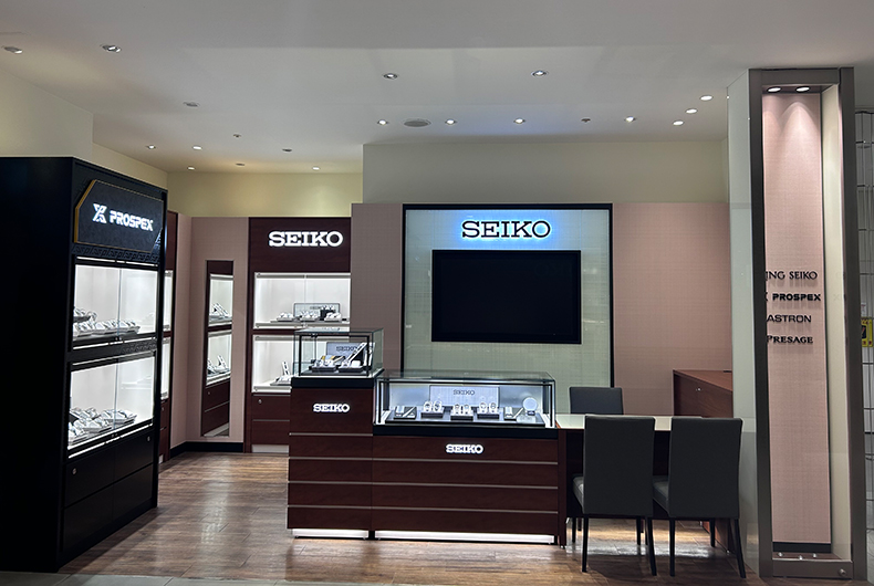 新宿髙島屋 4階 ウォッチサロン