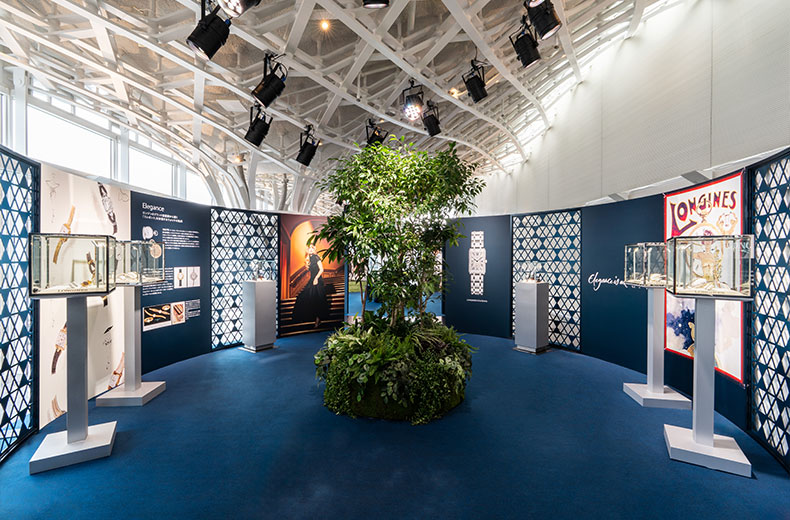 190年以上に渡る『ロンジン』の足跡を、「エレガンス」「パイオニア精神」「精度」という3つのテーマにわけてエリアを設けて展開。そこにはスイス・サンティミエの本社ミュージアムから厳選して日本に持ち込まれた貴重なウォッチの現物が展示される。