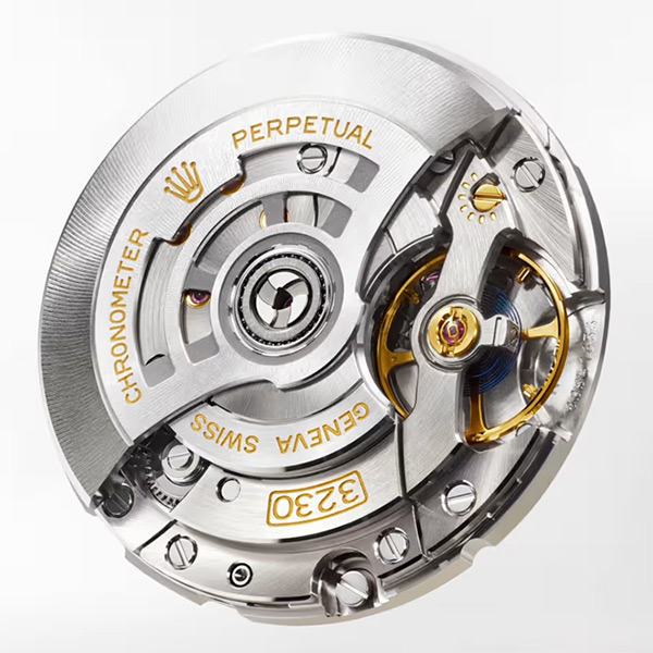 「オイスター パーペチュアル 41」には、ロレックスが独自に開発・製造した両方向自動巻き機構を備える「Cal.3230」を搭載
