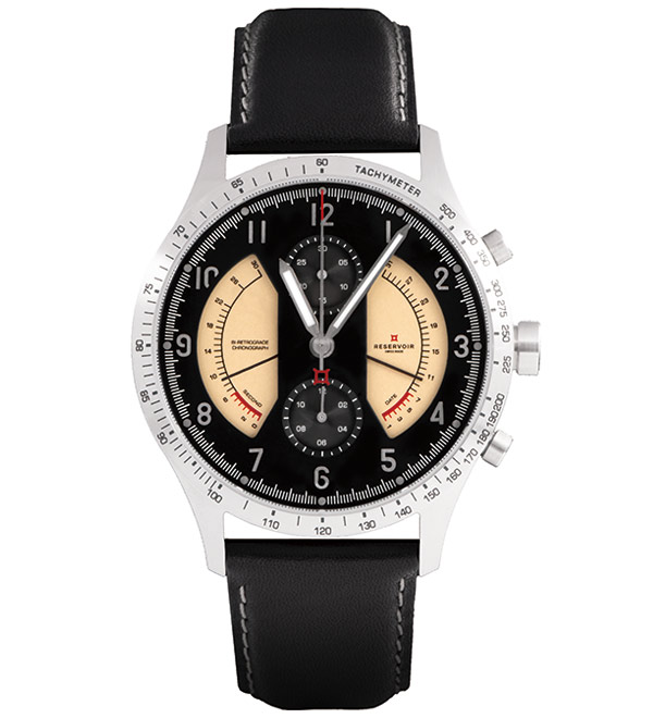 搭載ムーブメントは自動巻きのCal.Oris 733-1(SW200-1ベース)