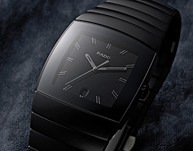 ���h�[(RADO)