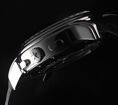 �[�j�X(ZENITH)