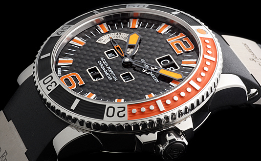 ULYSSE NARDIN(�����X�E�i���_��)