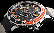 ULYSSE NARDIN(�����X�E�i���_��)