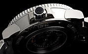 ULYSSE NARDIN(�����X�E�i���_��)