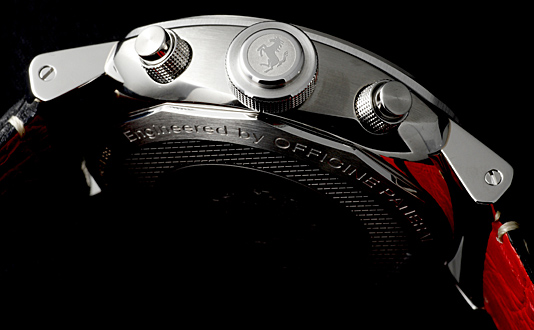 Ferrari Engineered by Officine Panerai(�t�F���[���E�G���W�j�A�h�E�I�t�B�`�[�l�E�p�l���C)
