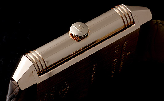 �W���K�[�E���N���g�iJAEGER-LECOULTRE�j