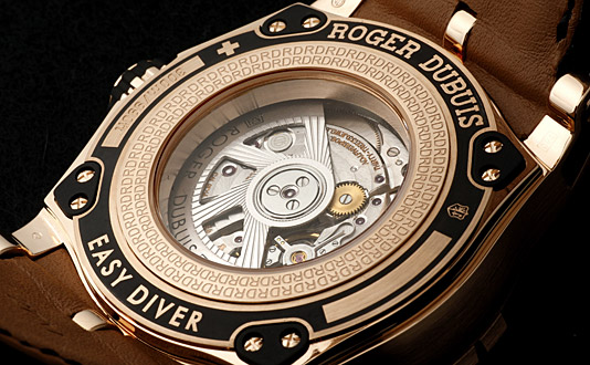���W�F�E�f���u�C�iROGER DUBUIS�j
