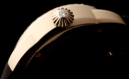 �o�b�N�X���X�g���E�X(BACKES & STRAUSS)