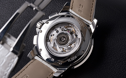 カール F. ブヘラ(CARL F. BUCHERER)