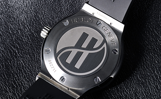 �E�u���iHUBLOT�j