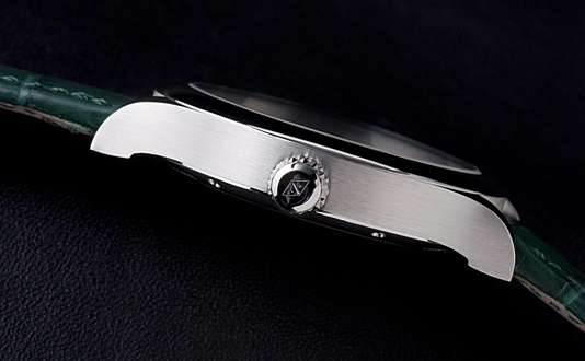 ���@�� �N���[�t���A�[�y���iVan Cleef & Arpels�j
