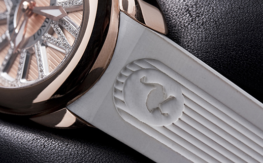 �o�b�N�X���X�g���E�X�iBACKES & STRAUSS�j