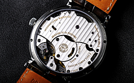 IWC(�A�C�E�_�u�����[�E�V�[)