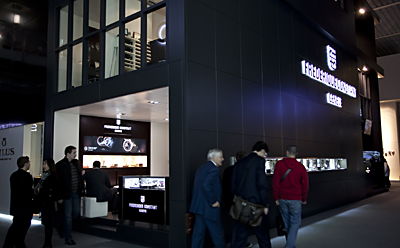 �t���f���b�N�E�R���X�^���g�iFREDERIQUE CONSTANT�j