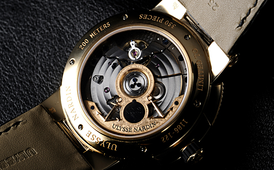ULYSSE NARDIN(�����X�E�i���_��)
