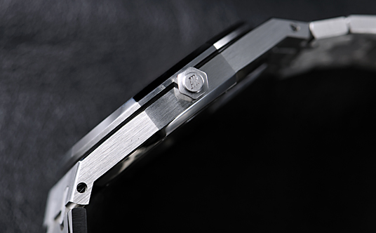 Audemars Piguet(�I�[�f�} �s�Q)