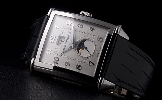 GIRARD-PERREGAUX(�W���[���E�y���S)