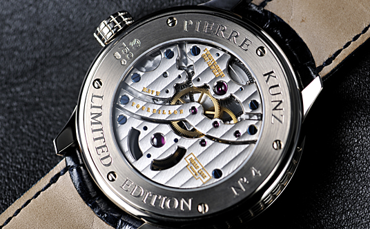 PIERRE KUNZ(�s�G�[���E�N���c)