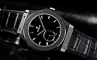 HUBLOT(�E�u��) �N���V�b�N�E�t���[�W���� �N���V�R �E���g��-�V�� �`�^�j�E�� �u���b�N�V���C�j�[�iCLASSIC FUSION Classico Ultra-Thin Titanium Black Shiny�j